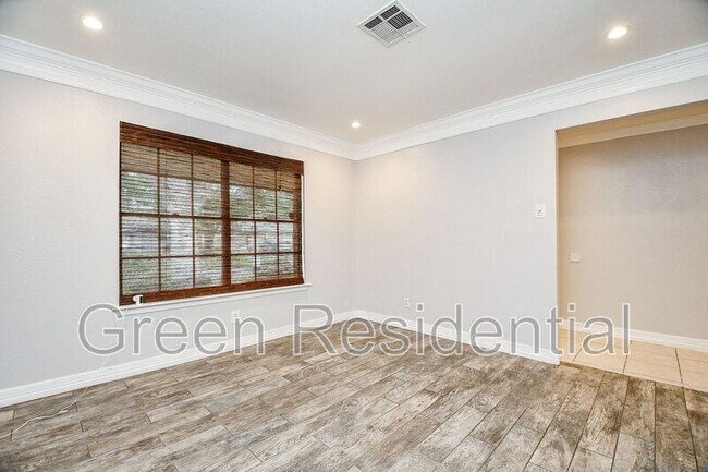 Building Photo - 10414 Winding Trail Rd