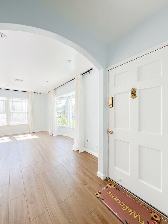 Foto del edificio - Charming Stand-Alone Home in El Sereno