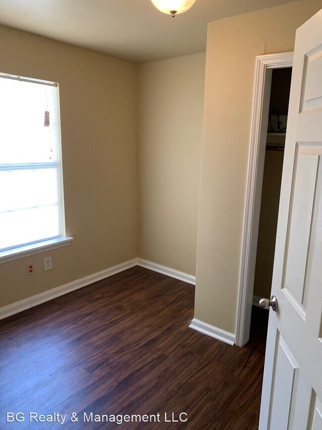 Foto del edificio - 2 br, 1 bath House - 125 S Refinery