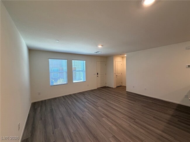 Building Photo - 6169 Aster Gdn St