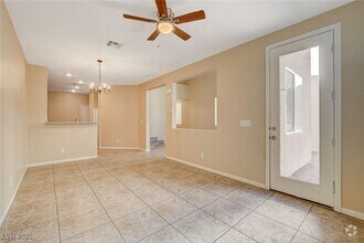 Building Photo - 9344 Vista Waters Ln