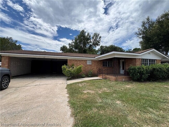 Foto del edificio - 25 E St
