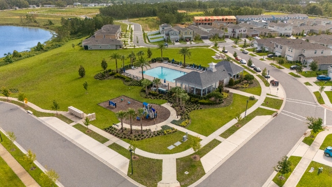 Building Photo - 3328 Thicket St