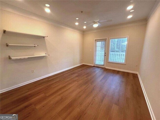 Foto del edificio - 1110 Westchester Ridge NE