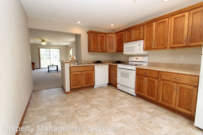 Foto del edificio - 2 br, 2 bath House - 134 Tulip Blvd