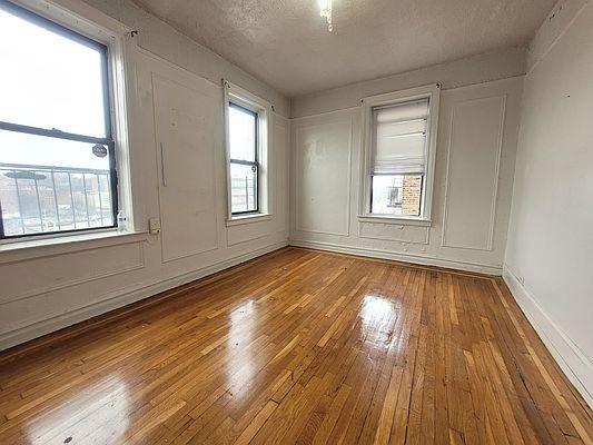 Foto del edificio - 1 bedroom in BRONX NY 10463