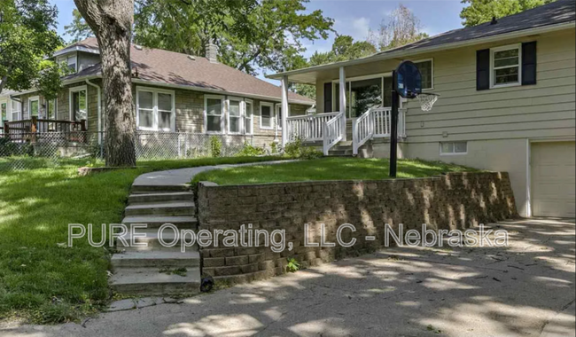 Foto del edificio - 7764 Maywood St