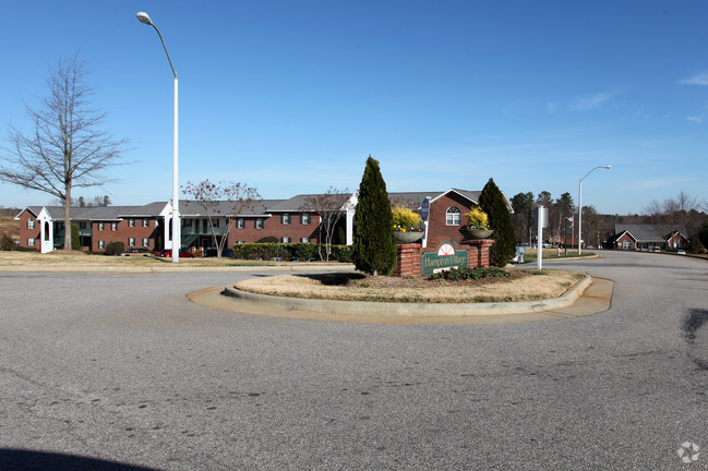 Hampton Village, de Youngsville - Hampton Village of Youngsville