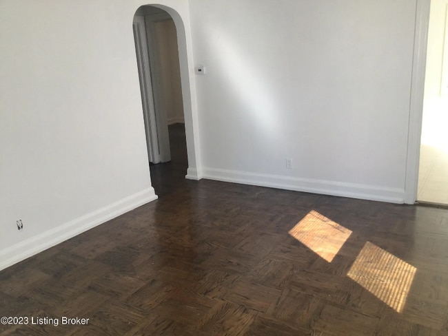 Foto del edificio - 323 N 38th St