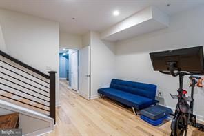 Foto del edificio - 731 Fairmont St NW