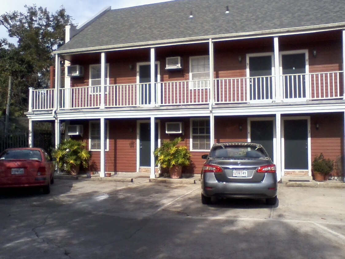 1713 Burgundy St, New Orleans, LA 70116 Apartments in New Orleans, LA