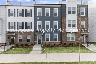 Building Photo - 1424 Grv Vlg Rd