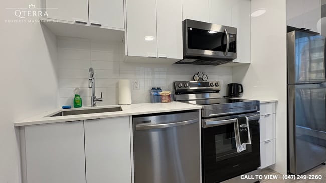 Building Photo - 7277 Wilson Cres