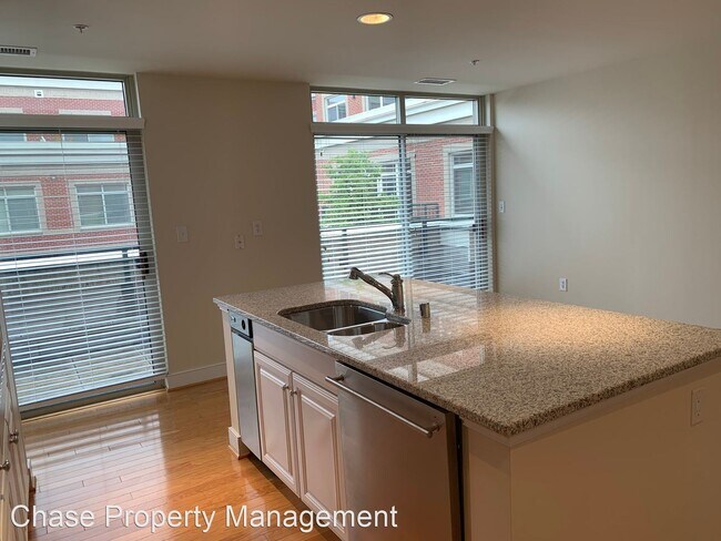 Building Photo - 2 br, 2.5 bath House - 66 Franklin Street ...