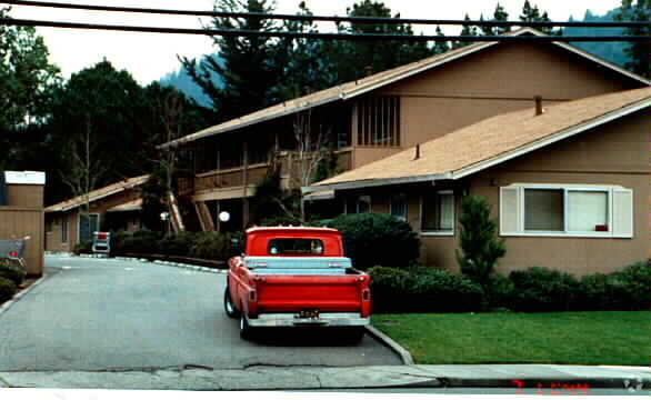 Foto del edificio - 2274 Bethards Dr