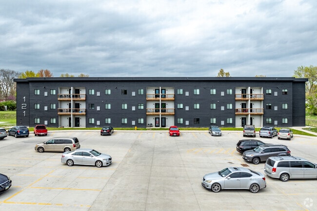 Building Photo - Silverthorne Apartments