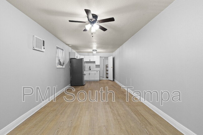 Foto del edificio - 3418 W St Louis St