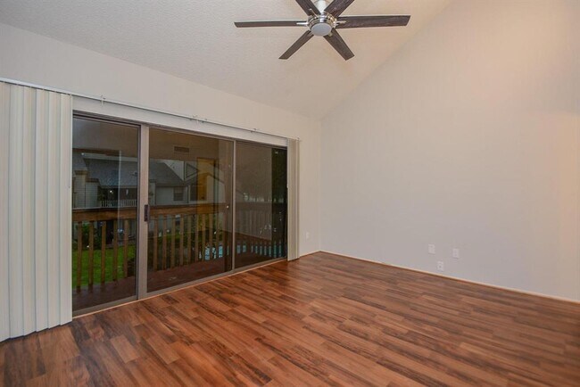 Building Photo - 12900 Walden Rd