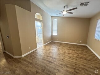 Building Photo - 9744 Panorama Cliff Dr