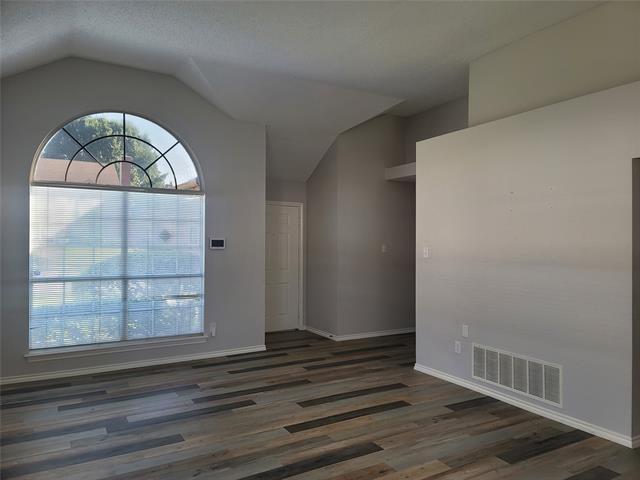 Building Photo - 10200 Concord Dr