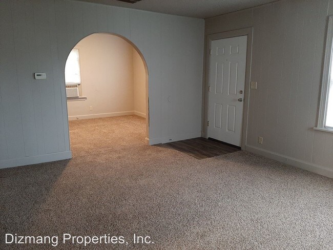 Building Photo - 2 br, 1 bath House - 1632 W. Division St.