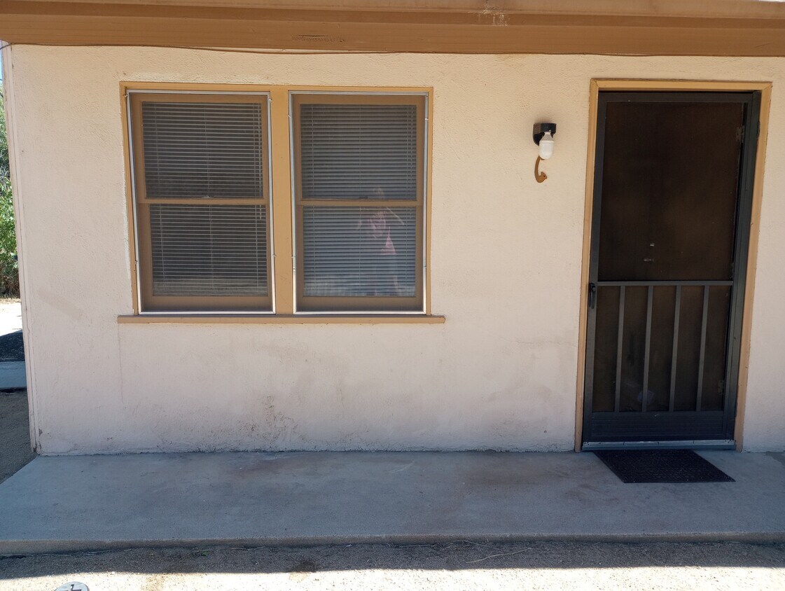 39 Williams St Unit C, Wofford Heights, CA 93285 Apartments in