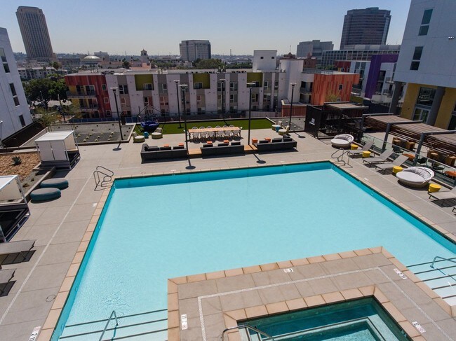 Apartamentos La Plaza Village — foto de la comunidad - La Plaza Village