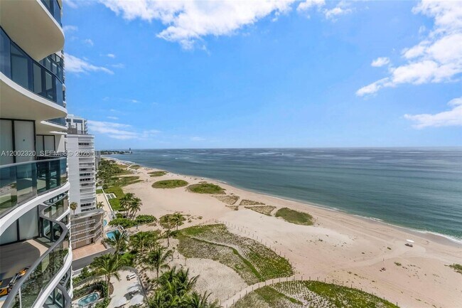 Foto del edificio - 900 N Ocean Blvd