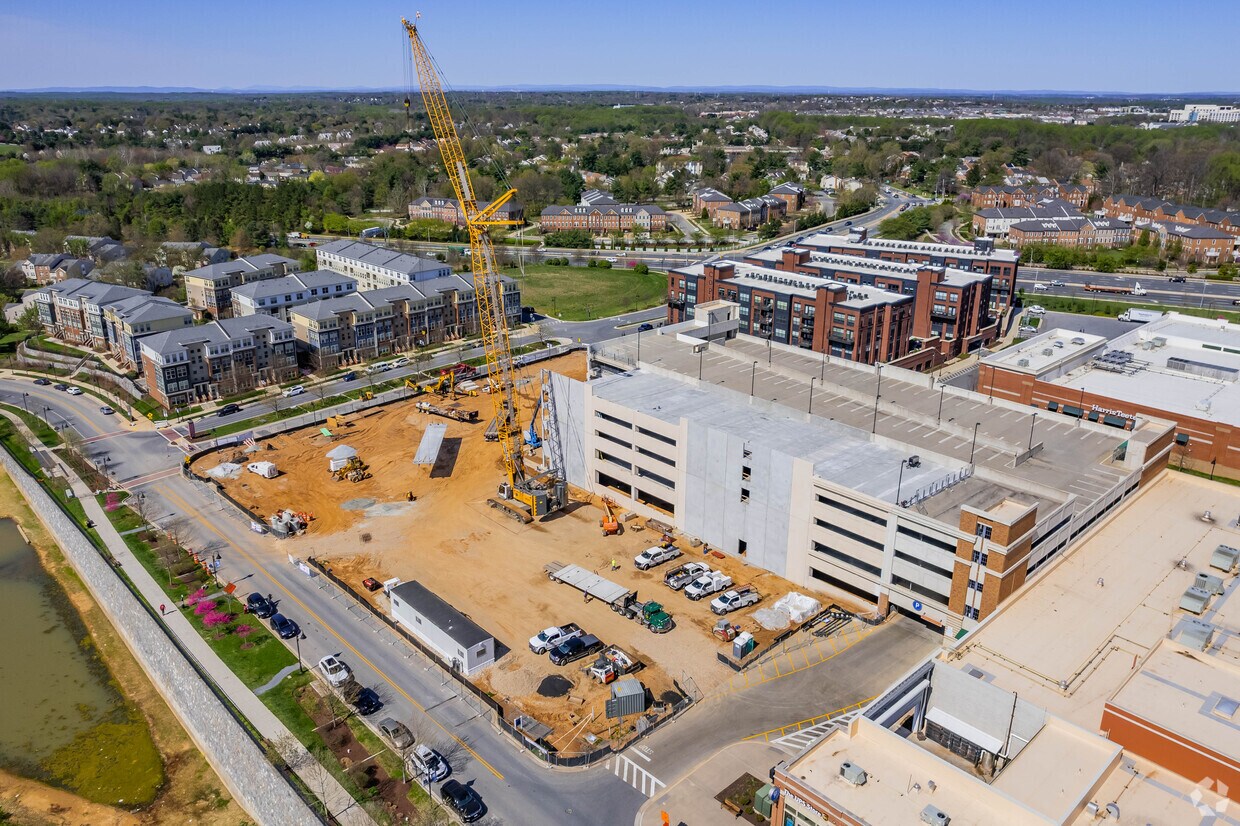 333 Ellington Apartments Apartments in Gaithersburg, MD