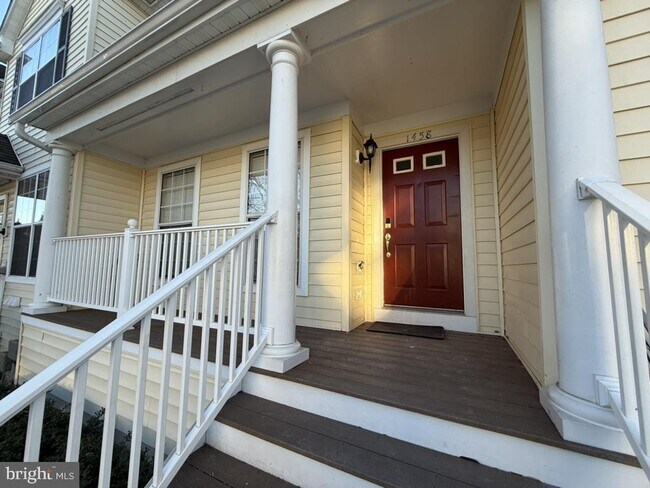 Foto del edificio - 1458 Flatwood Ct