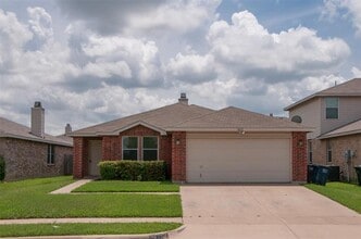 Building Photo - 3833 Foxhound Ln