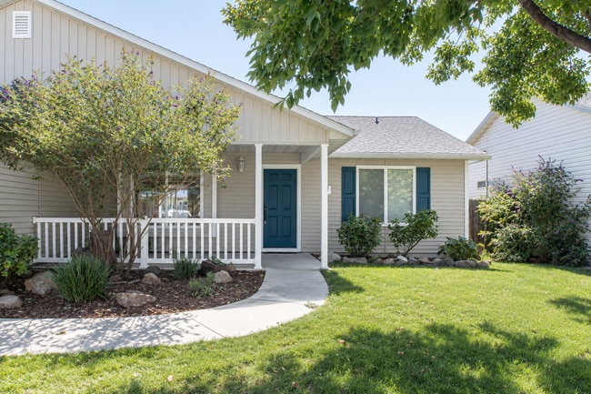 Building Photo - 6419 E Crestley Dr