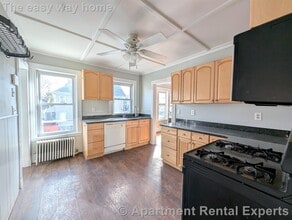 Building Photo - 43 Orchard St