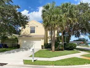 Building Photo - 103 Pennock Landing Cir