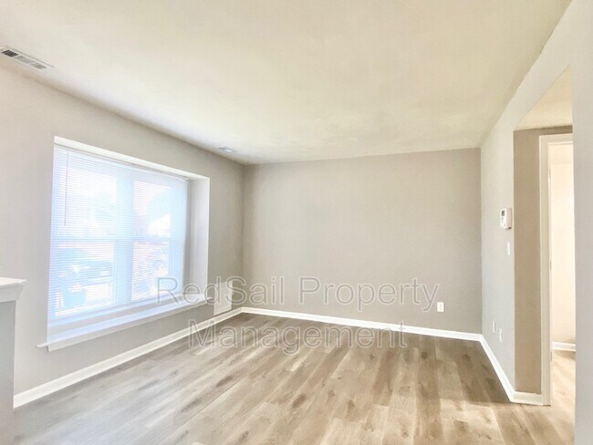 Foto del edificio - 2646 Meadows Landing