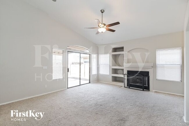 Building Photo - 3331 N Diamond Butte Way