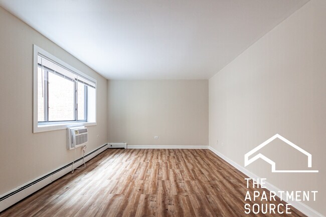Building Photo - 5851 N Winthrop Ave