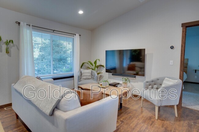 Foto del edificio - 24767 N Corbin Hill Rd