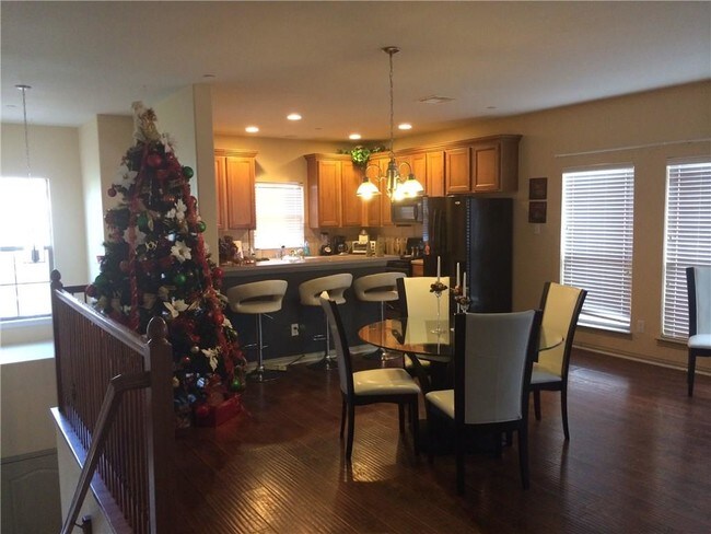 Foto del edificio - 8913 Soldiers Home Ln