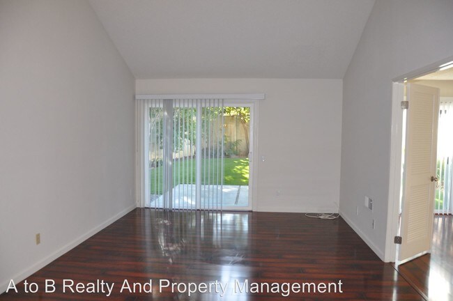 Foto del edificio - 4887 Lago Vista Cir