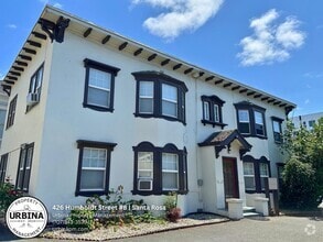 Building Photo - 426 Humboldt St