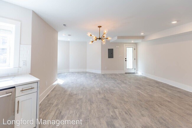 Foto del edificio - 1 br, 2.5 bath House - 3001 11th St NW Unit 1