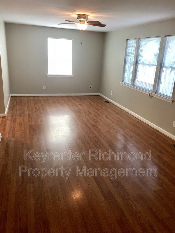 Foto del edificio - 6400 Kensington Ave
