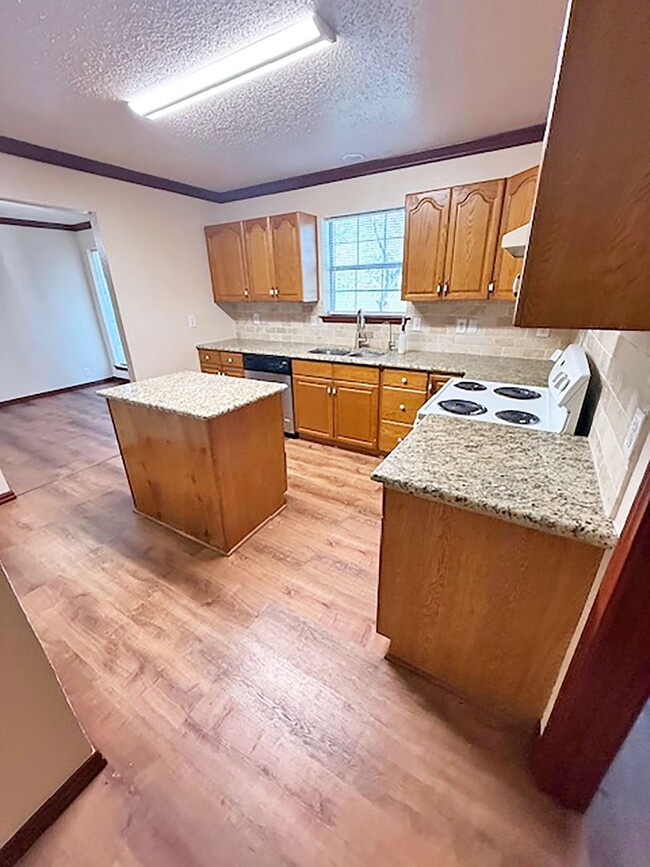 Foto del edificio - Nice 3 Bdrm 2 Bath Home in Decatur Texas
