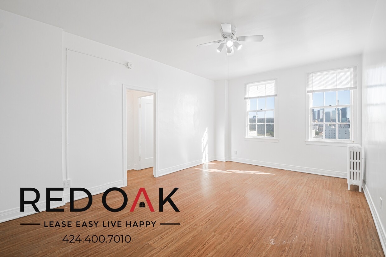 Primary Photo - 2505 W 6th St