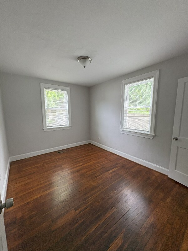 Foto del edificio - 6706 Granby St