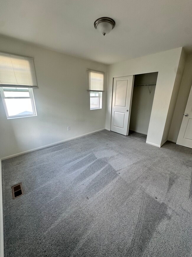 Foto del edificio - 21248 E 63rd Ave