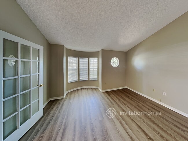 Building Photo - 7022 Morning Dove Loop W