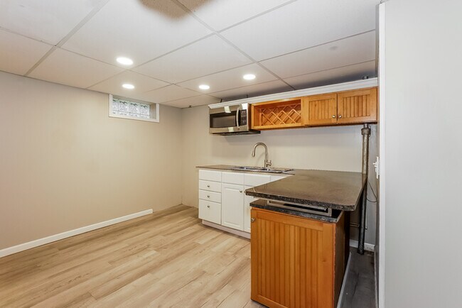 Foto del edificio - 20701 Libby Rd