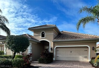 Building Photo - 6753 Bent Grass Dr